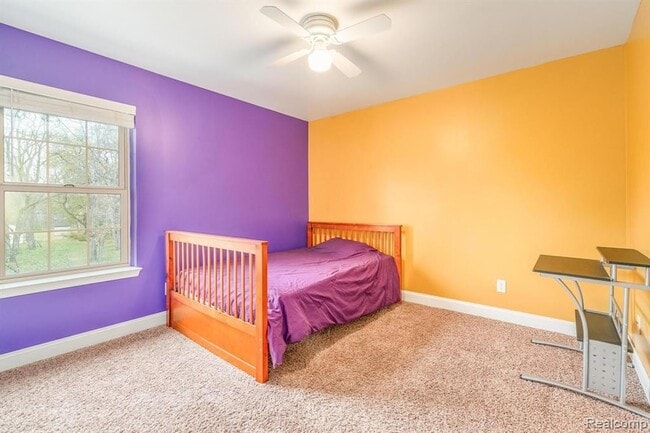 Building Photo - 12434 Van Allen Ave