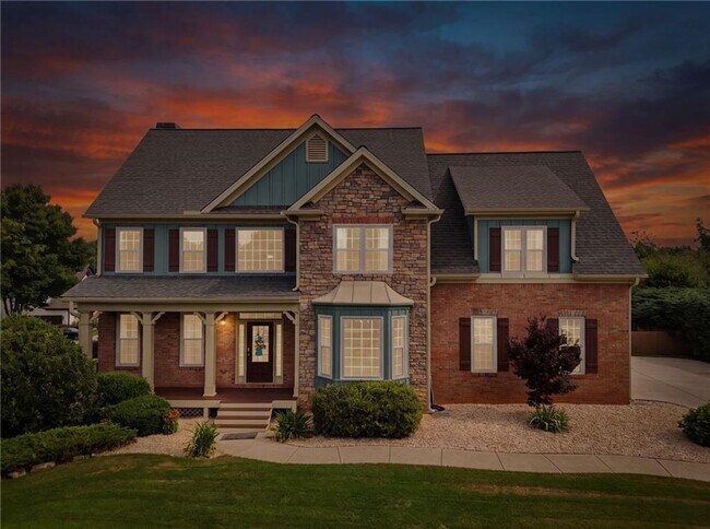 Building Photo - 8205 Applewood Ct