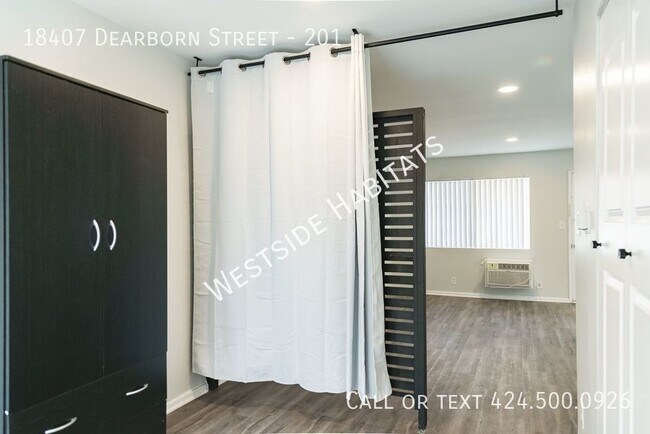 Building Photo - 18407 Dearborn - Gorgeous, fully renovated...
