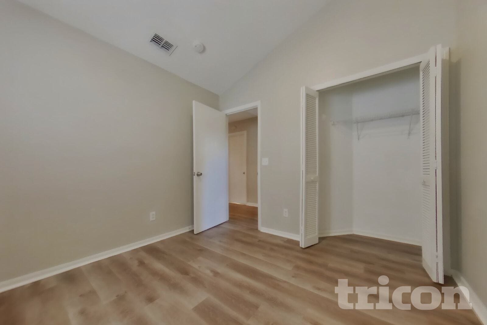 Building Photo - 1623 Chatham Cir