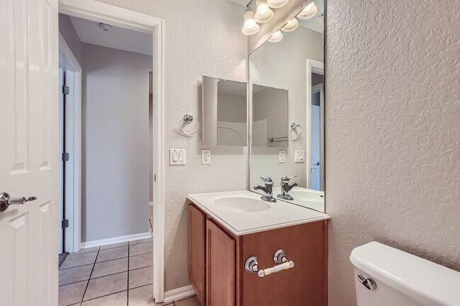 Building Photo - Large one story home on a corner lot locat...