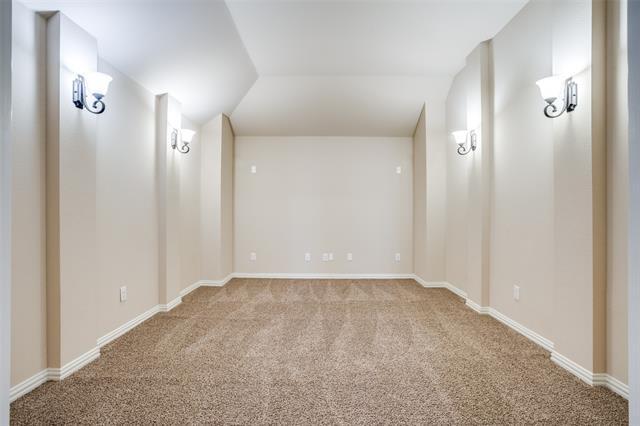 Building Photo - 3303 Robin Trl