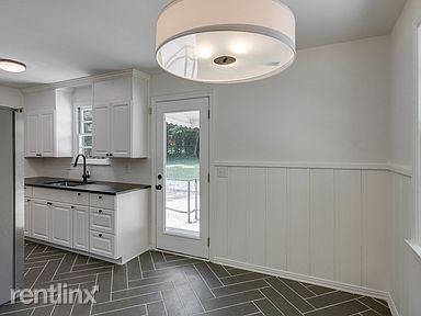 Building Photo - 2 br, 1 bath House - 2909 Branch Ct