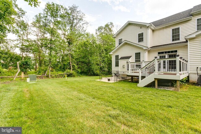 Building Photo - 42948 Courtland Chase Square