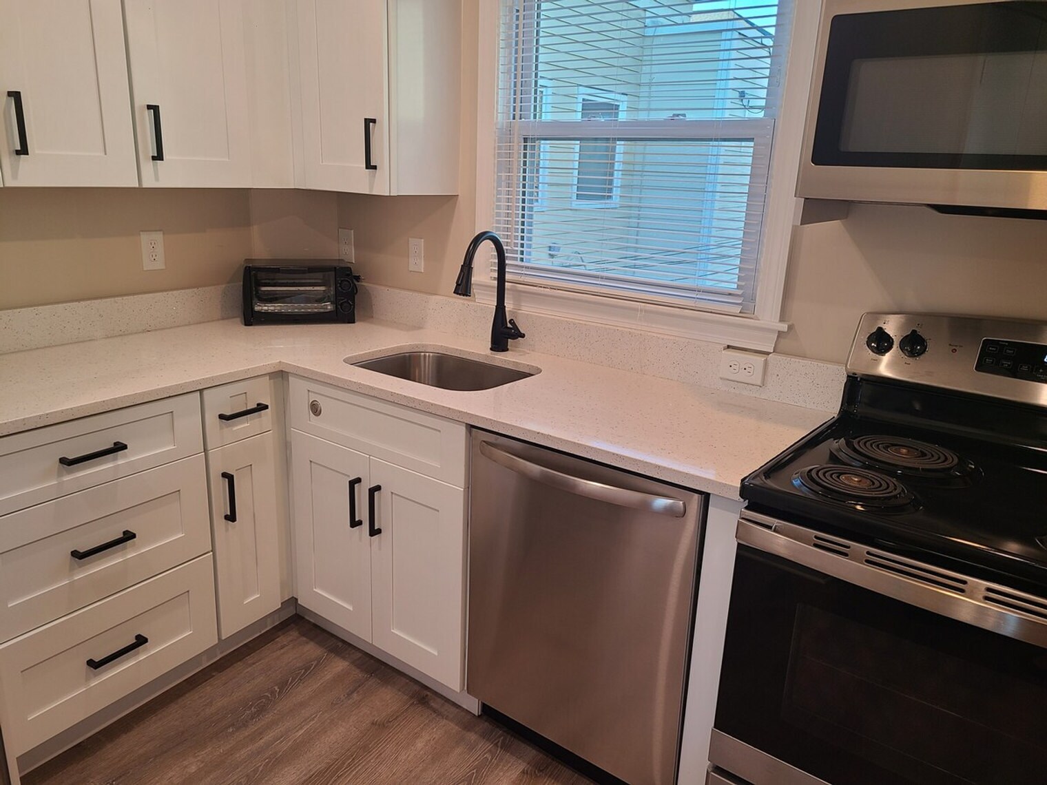 Building Photo - 22f Atlantic Ave