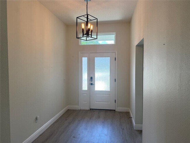 Building Photo - 16382 SE 83rd Ave