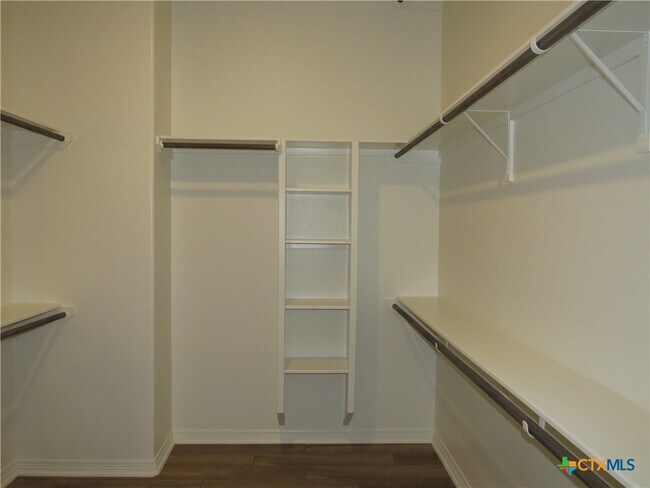 Building Photo - 3225 Tortuga Ct