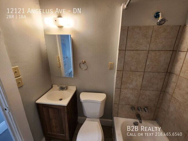 Building Photo - 12121 Angelus Ave