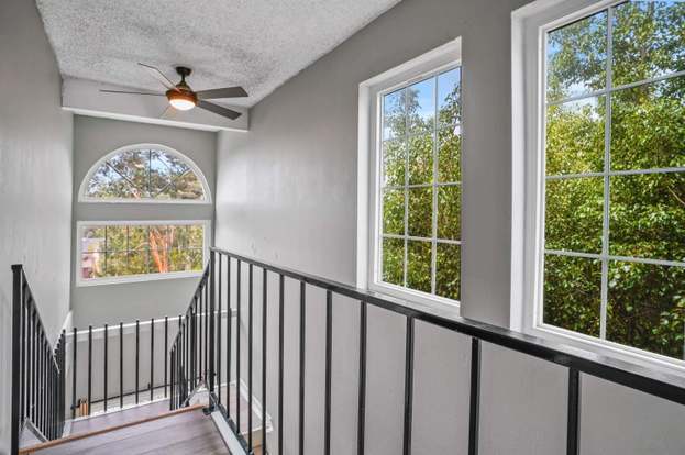 Building Photo - 8832 Spring Canyon Dr