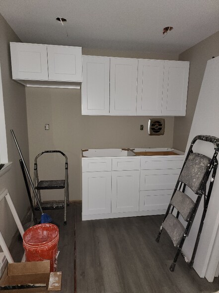 Building Photo - 299 Park St