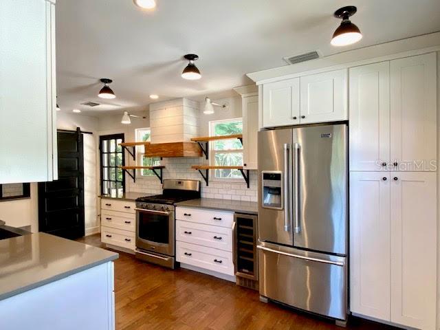 Building Photo - 3611 Bradenton Rd