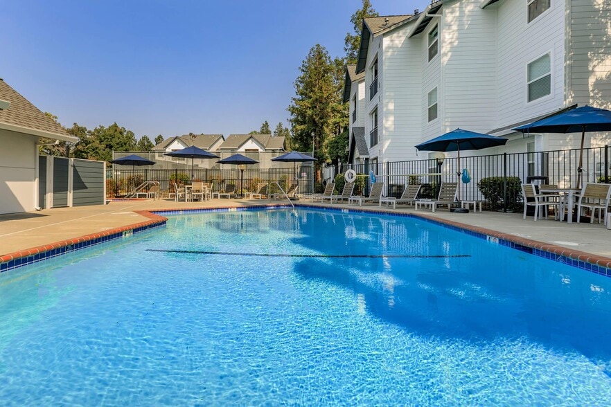 Building Photo - The Hazelwood