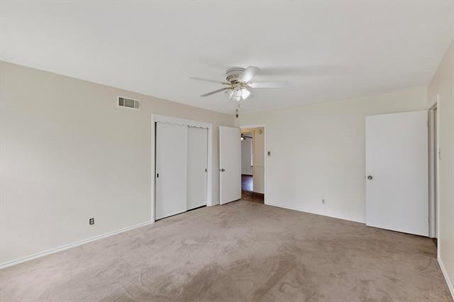 Building Photo - 2612 Ashley Dr