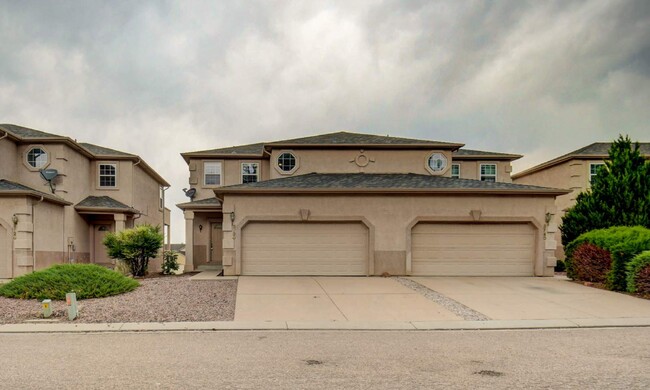 Primary Photo - Updated Townhome Near Fort Carson with Unm...