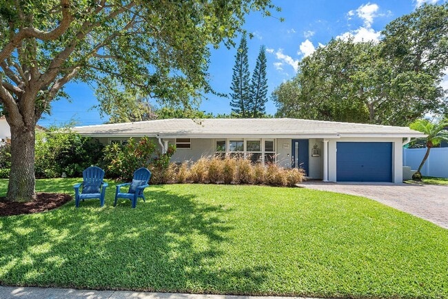Primary Photo - Beautiful Family Home in Boca Raton