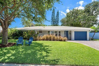 Building Photo - Beautiful Family Home in Boca Raton