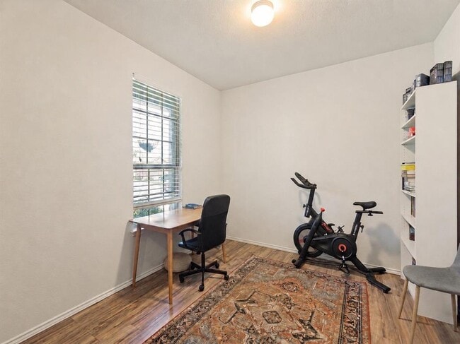 Building Photo - 6909 Longford Trail