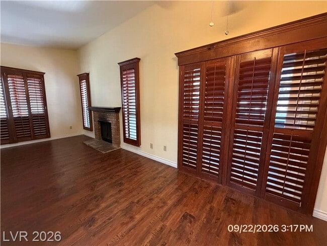 Building Photo - 711 Bass Dr