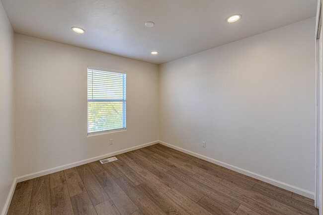 Building Photo - 9605 Weems Ave SW