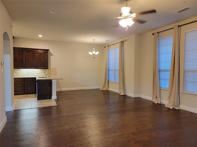 Building Photo - 4667A Rhett Ln