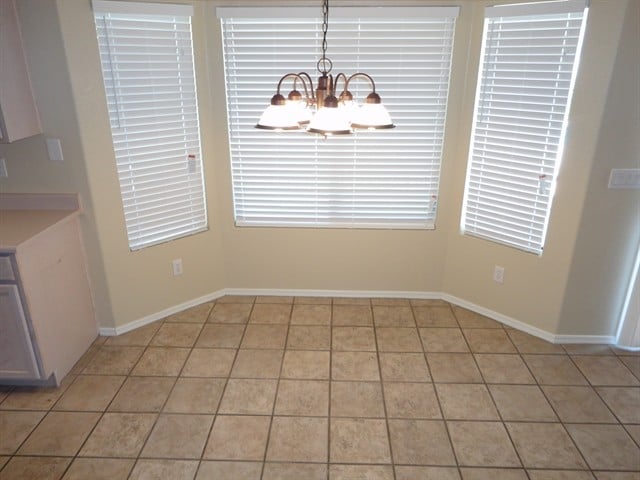 Building Photo - 2392 E Remington Pl