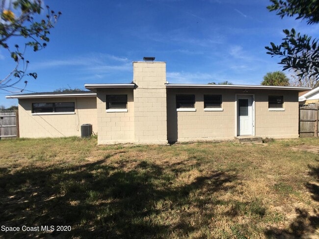 Building Photo - 5095 Melissa Dr