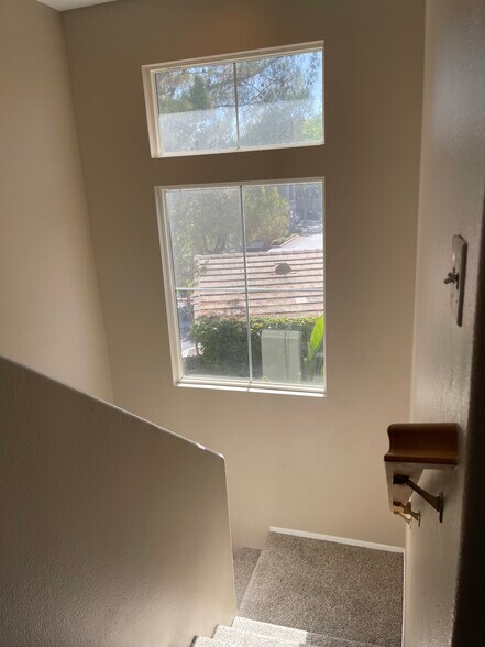 Building Photo - 33690 Willow Haven Ln
