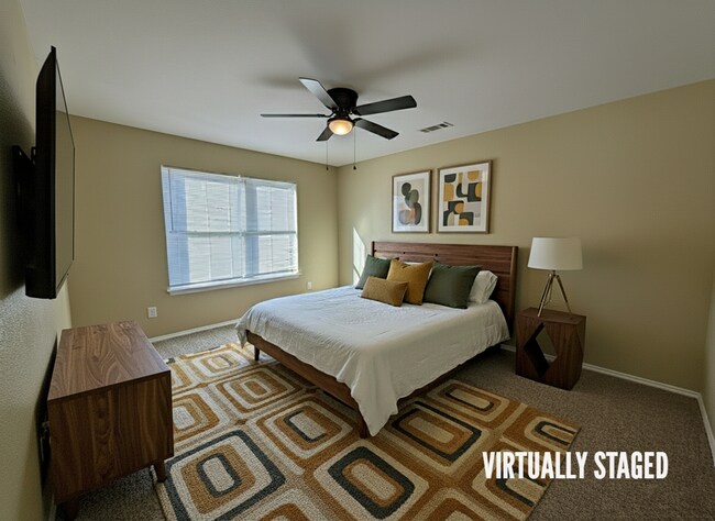 Building Photo - 1305 Fox Creek Dr