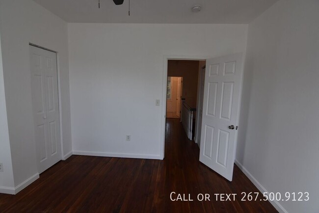 Building Photo - Great  2BR house in Port Richmond area. W/...