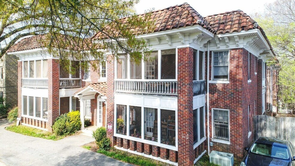 Interior Photo - Charming Apartments in the Heart of Virginia Highland!