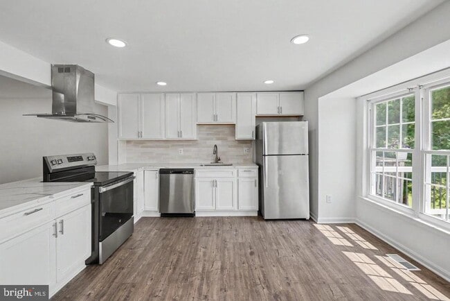 Building Photo - 13803 Laura Ratcliff Ct