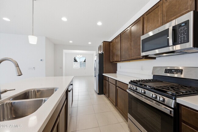 Building Photo - 3810 N 101st Dr