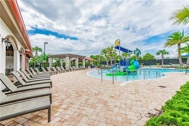 Building Photo - 9428 Woodcrane Dr