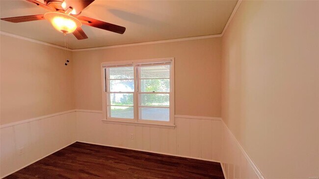 Building Photo - 804 Hillman St