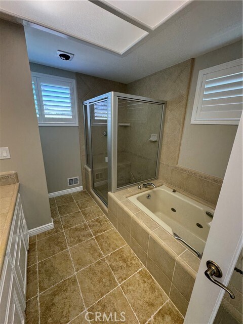 Building Photo - 6931 Purple Ridge Dr