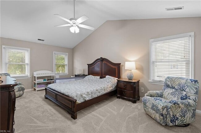 Building Photo - 181 Golden Maple Dr