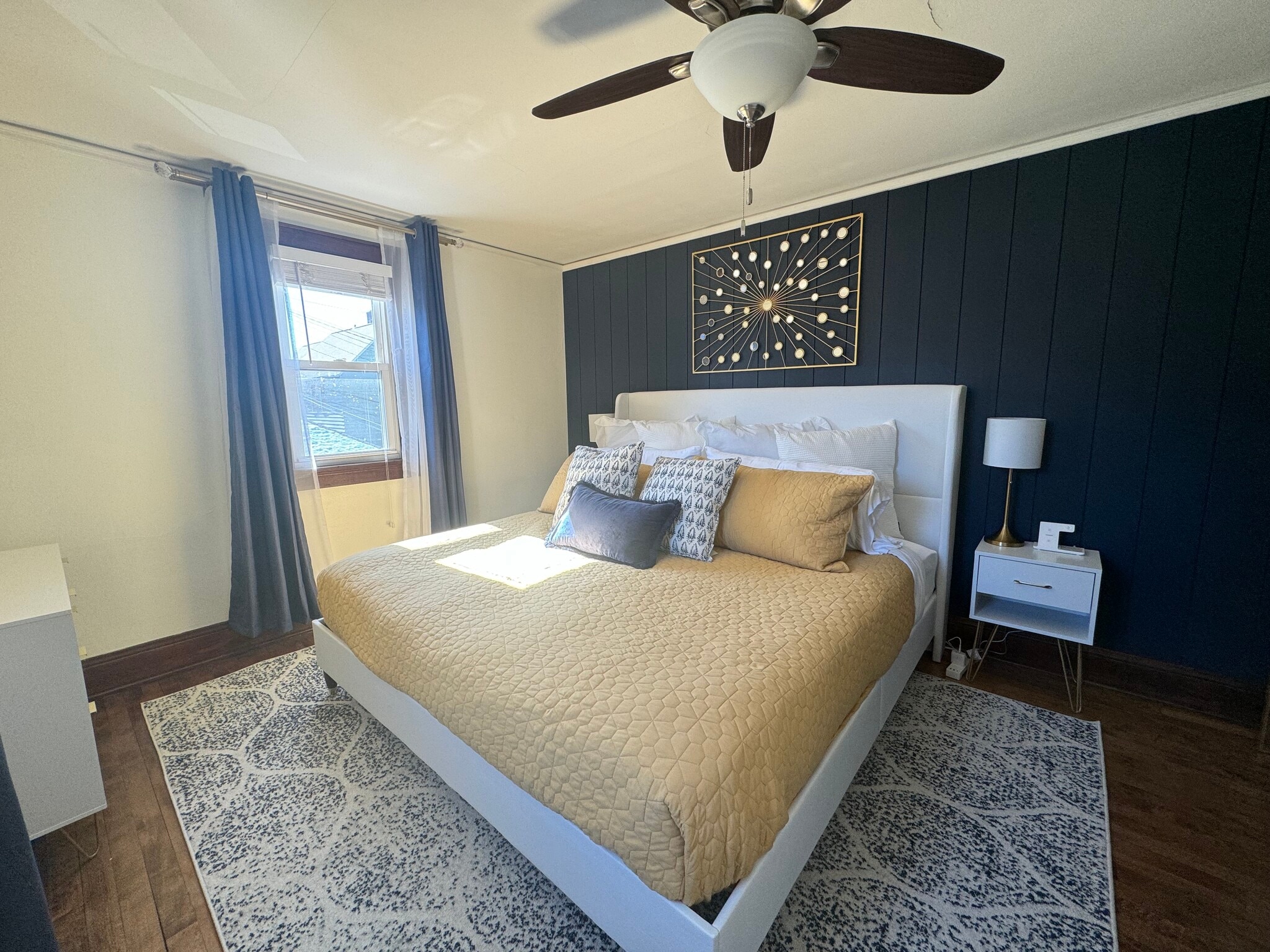 Bedroom 1 - 821 E Pearson St