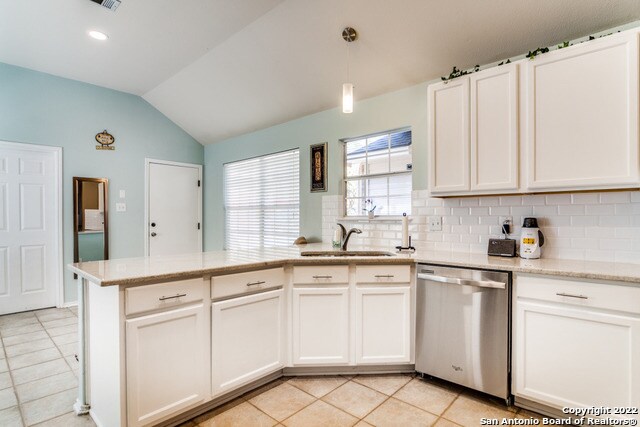 Building Photo - 21110 Las Lomas Blvd