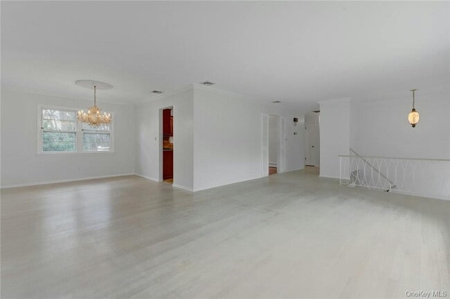 Building Photo - 25 Cragmere Rd