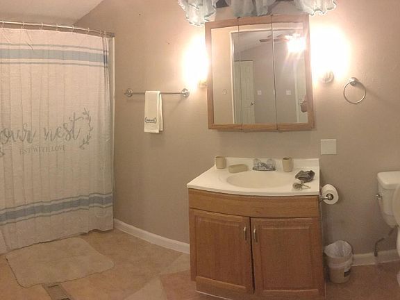 Building Photo - Fully Furnished House To Rent
