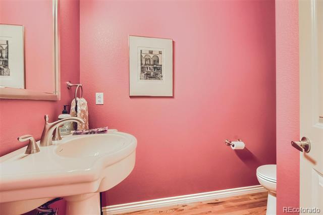 Building Photo - 365 Josephine St