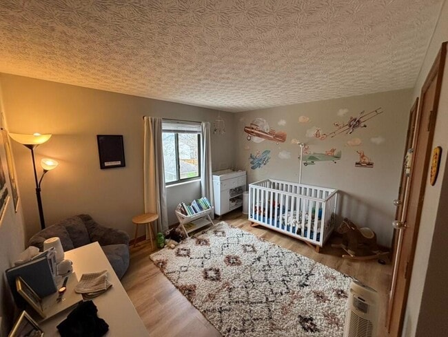 Building Photo - 615 Ozem Gardner Way