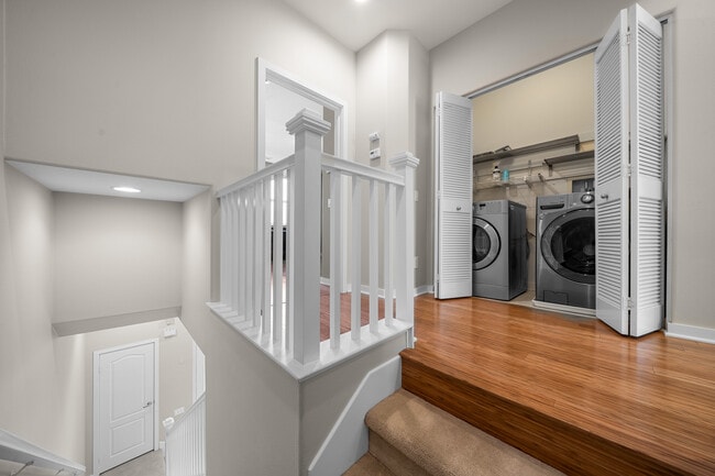 Building Photo - 5509 W 149th Pl