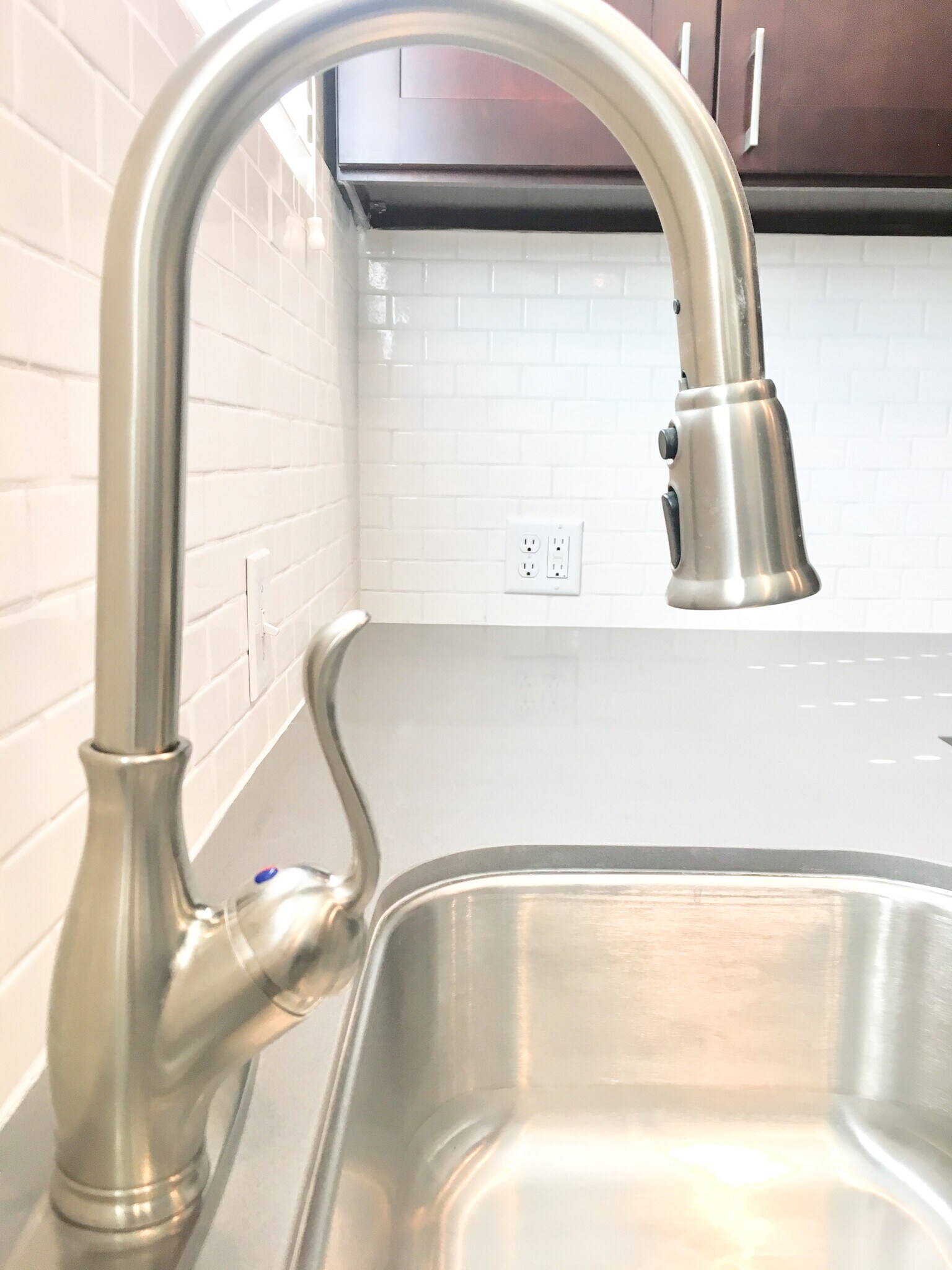 Building Photo - 1329 5th Ave