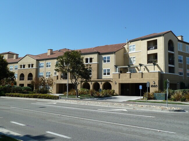 Building Photo - Agnew