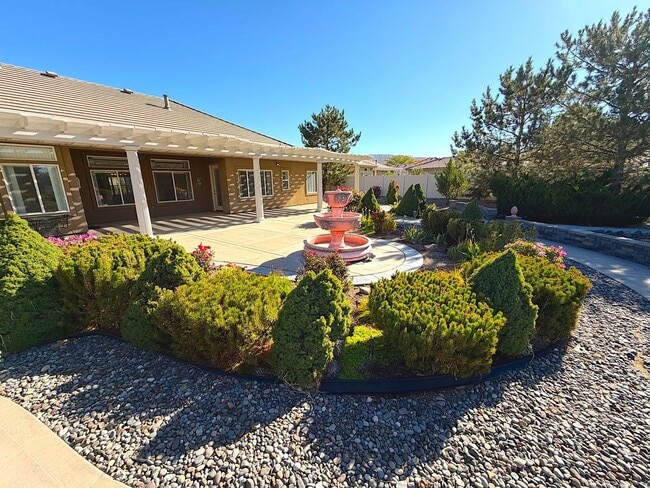 Building Photo - Spanish Springs 5bed/3bath - Move in Special now available!!