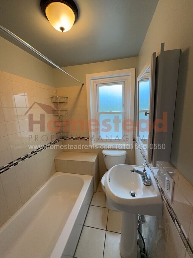 Building Photo - 3 BEDROOM HOME IN CLIFTON HEIGHTS!