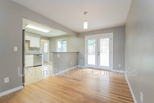 Building Photo - 6050 S Sterne Pkwy
