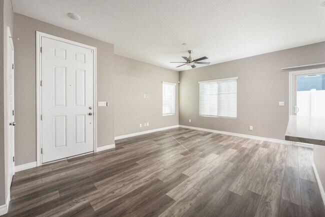 Building Photo - Modern Henderson Townhome with Loft & Resort-Style Amenities