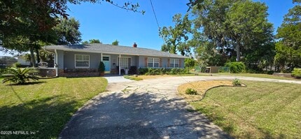Building Photo - 4556 Cambridge Rd